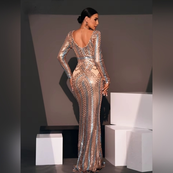 Gold and Blue Bodycon Gown with Plunge Neckline - Picture 8 of 14